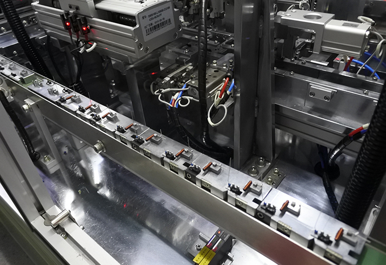 Customized Toggle Switch Automatic Assembly Machine Production Line