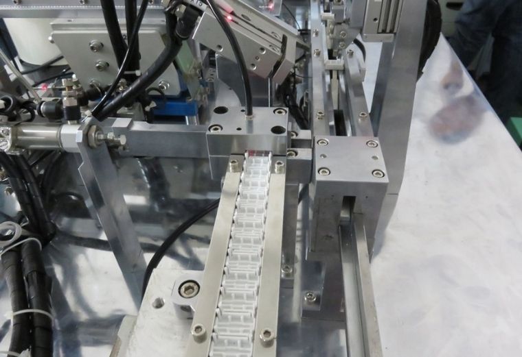 Custom-made Automatic Electric Contact Switch Assembly Machine